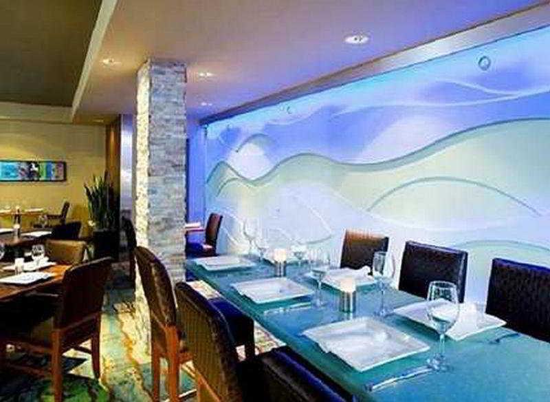 Embassy Suites By Hilton San Diego La Jolla Restaurant bilde